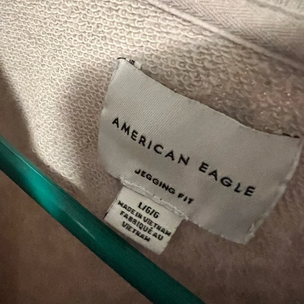 American Eagle Animal Print Sweatshirt - Picture 2 of 3